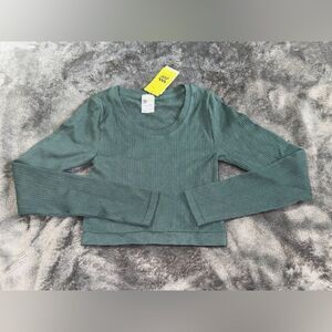Nwt all in motion XS dark green modal rib seamless long sleeve shirt